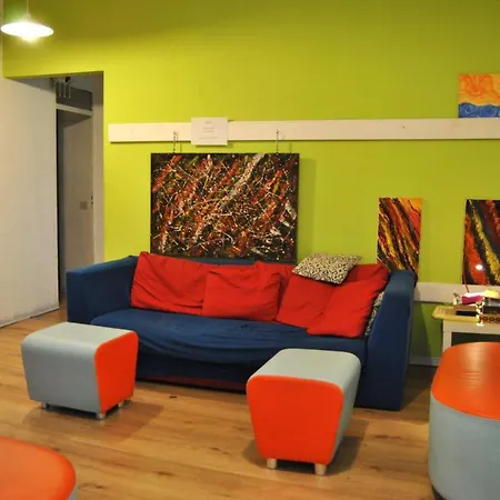 Balarm - Hostel And Bar-3